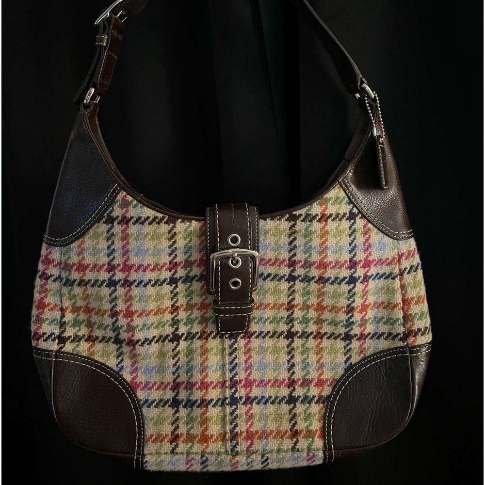 Vintage Coach Hampton Tattersall Multicolored
Hobo Shoulder Bag